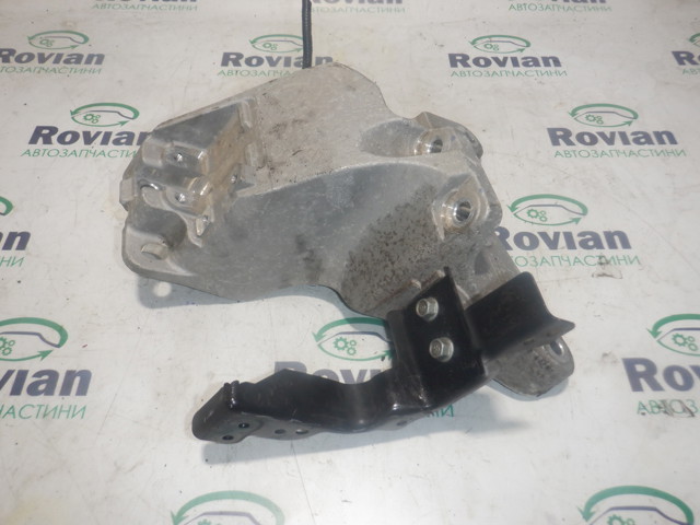 365940E700 HYUNDAI Кронштейн подушки (опоры) двигателя правой купить в Каменское