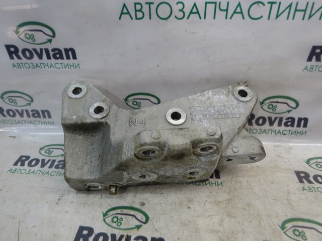 365940E700 Кронштейн подушки (опоры) двигателя правой купить Ужгород