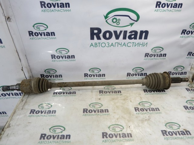 Полуось задняя, правая 3715A032 MITSUBISHI