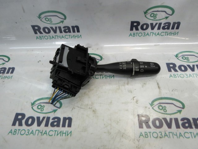 Правый подрулевой переключатель  3731062J31 SUZUKI