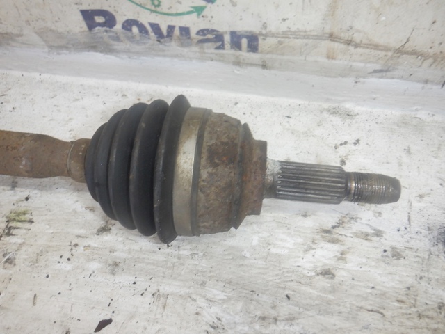 391000090R RENAULT Правая полуось купить в Запорожье
