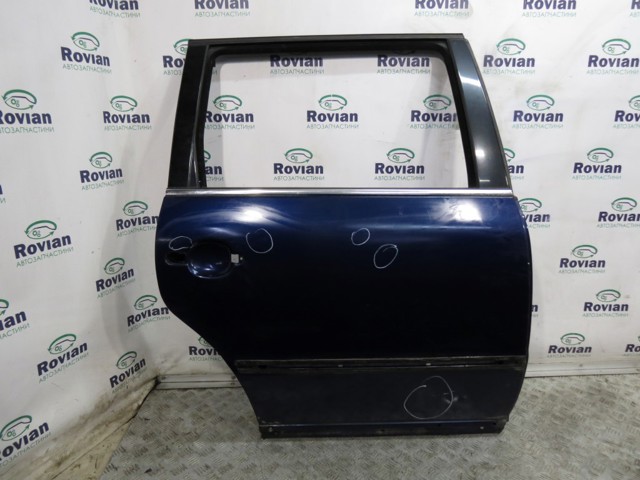 Дверь задняя, правая 3B9833052S VAG