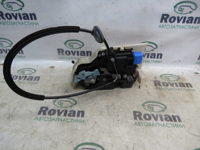 Запор кабины Volkswagen Touran II