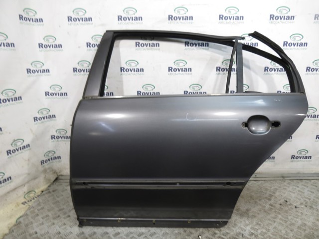 Дверь задняя, левая 3U5833051B VAG