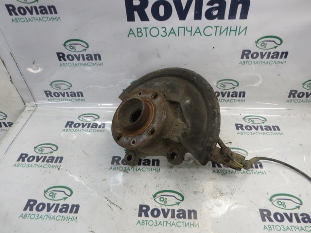 Ось передняя и поворотные кулаки 400110096R RENAULT