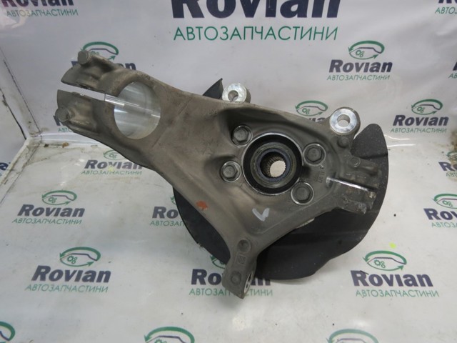 Ступицы передних колес 402026RR0A NISSAN