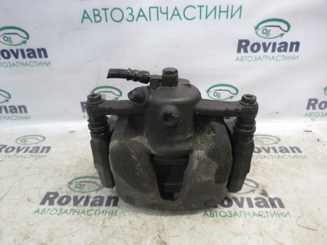 Суппорт тормозной, передний, правый 410012354R RENAULT