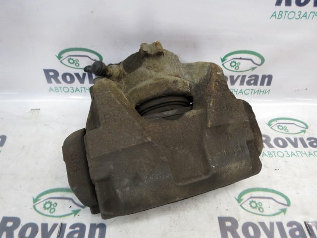 Суппорт тормозной передний правый 410018218R RENAULT