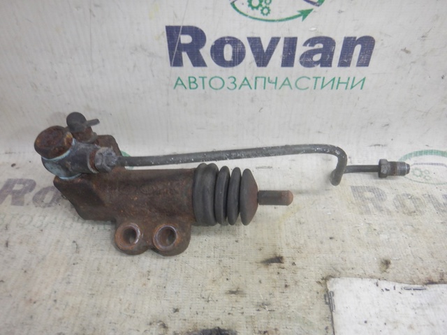 Рабочий цилиндр сцепления 4171023010 HYUNDAI
