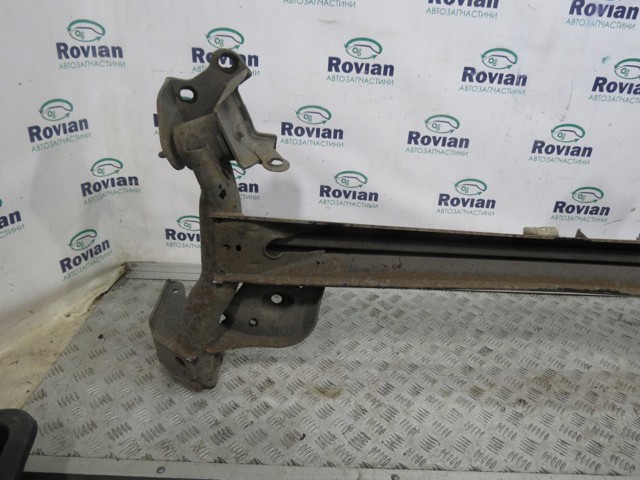 RENAULT 430006757R Балка задней подвески (подрамник) в наличии Николаев