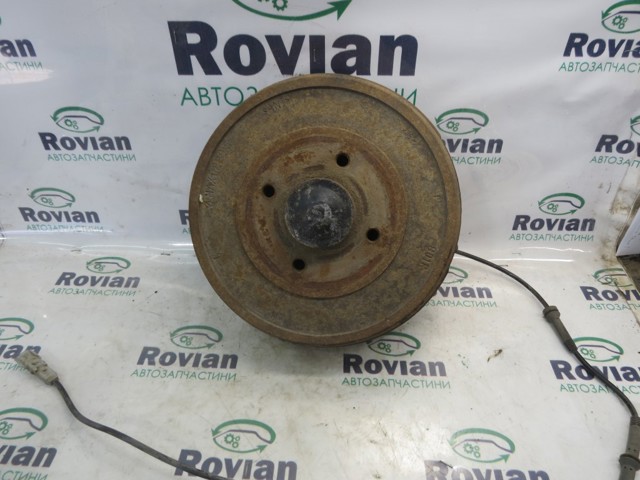 Тормозной барабан 432005573R RENAULT