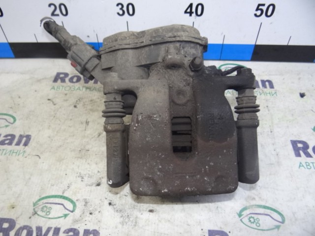 Суппорт тормозной задний правый 440019919R RENAULT
