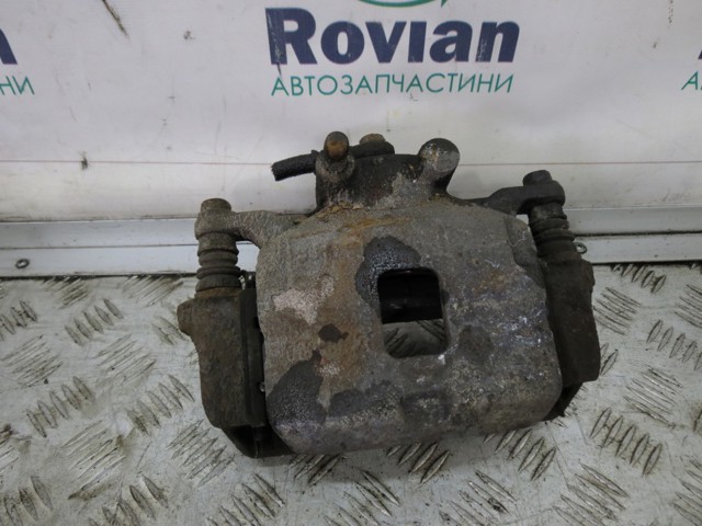 Суппорт тормозной передний левый 4605A201 MITSUBISHI
