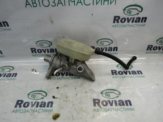 Бачек тормозной жидкости 460910006R RENAULT