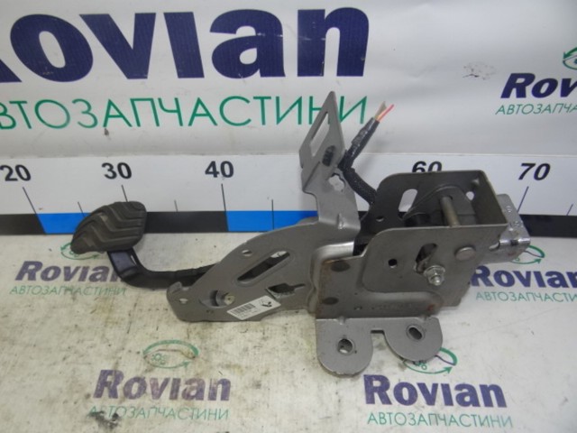 Педаль тормоза 465013420R RENAULT