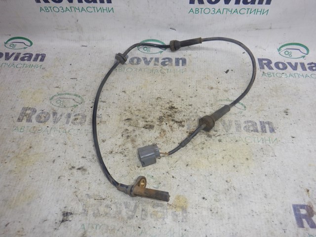 479104CB0A Nissan датчик абс (abs передний)