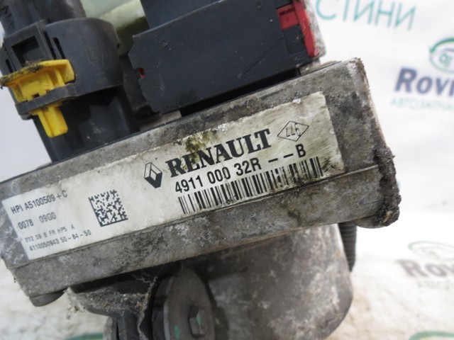 Насос рулевого механизма 491100032R RENAULT