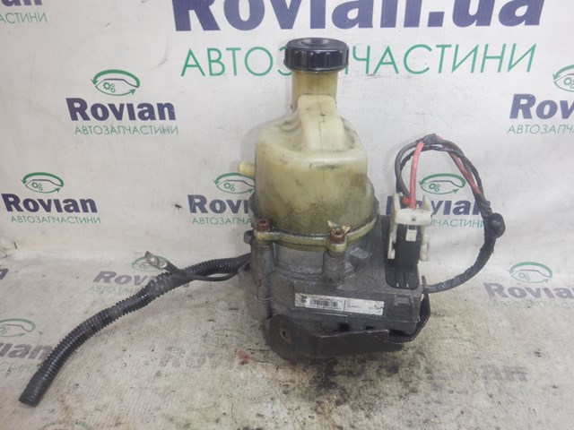 491103919R Renault (RVI) насос гур