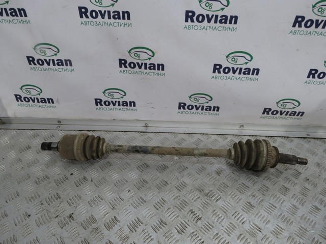 Привод задний 496002B010 HYUNDAI