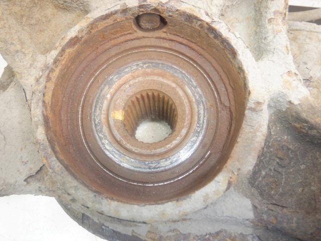 Цапфа поворотного кулака 51716B2050 HYUNDAI