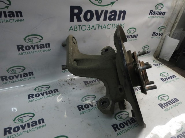 HYUNDAI 52720K4000 Цапфа (поворотный кулак) задний правый в наличии Чернигов