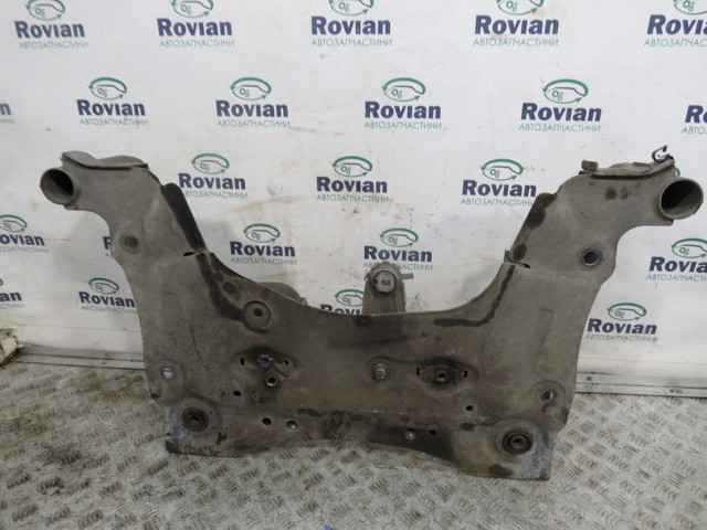 Поперечина передней подвески Renault Scenic 3