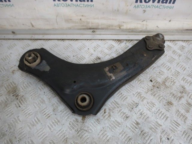 Передний нижний рычаг 545006560R RENAULT