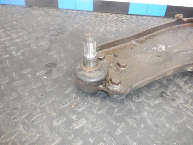 545050804R RENAULT Рычаг передней подвески нижний левый купить в Винница