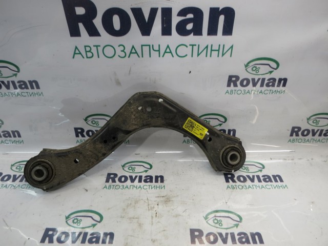 Верхний рычаг задней подвески правый 55101F2BA0 HYUNDAI