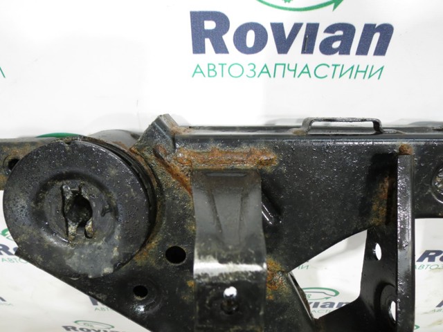 55405CV000 HYUNDAI Подрамник задний купить в Одесса