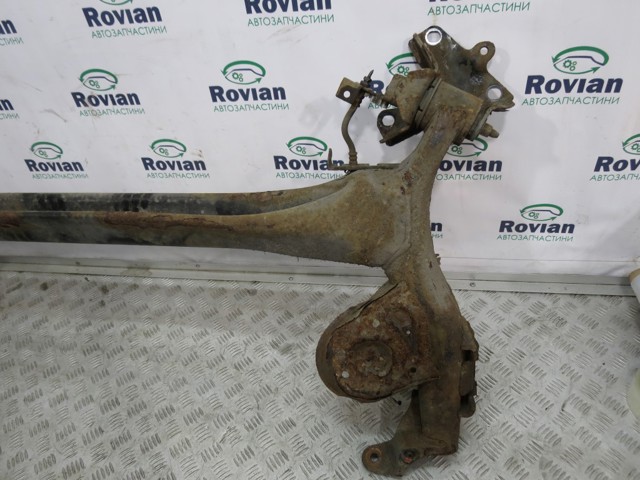 Крабобалка задней подвески 555017050R RENAULT