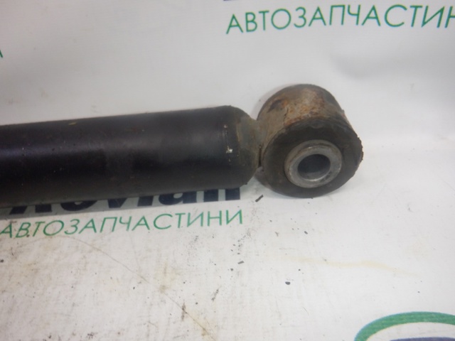 Цилиндр подвески 562106629R RENAULT