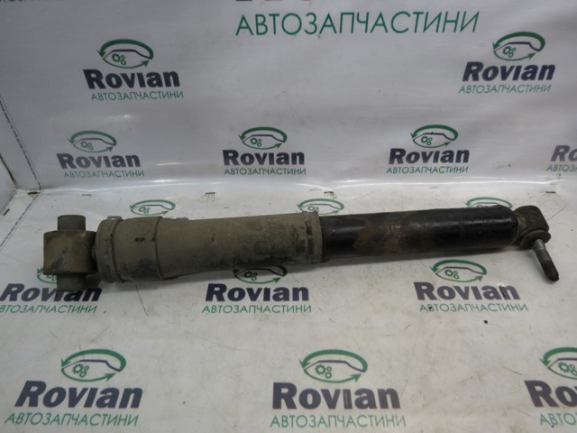 Амортизационная стойка задняя Рено Меган III