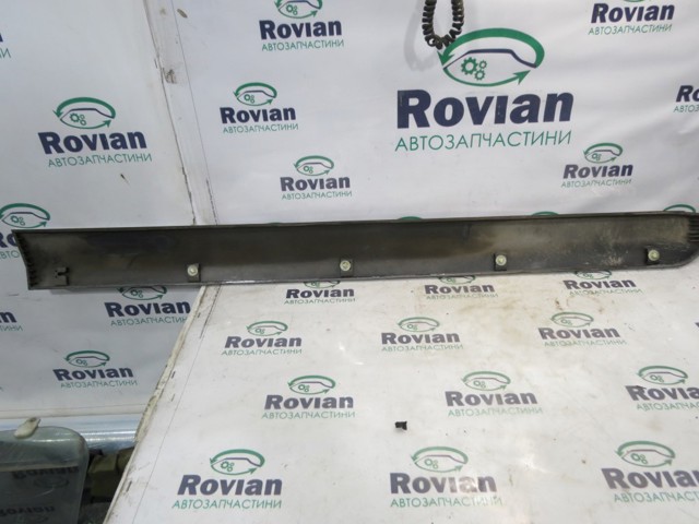 5727A030 MITSUBISHI Молдинг двери передней правой купить в Львов