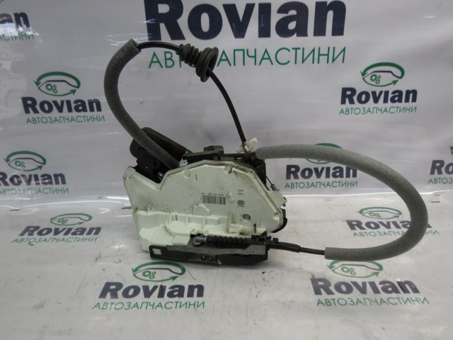 Замок задней правой двери  5E0839016A VAG