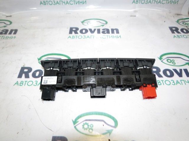 VAG 5JA927132AJ в наличии Запорожье