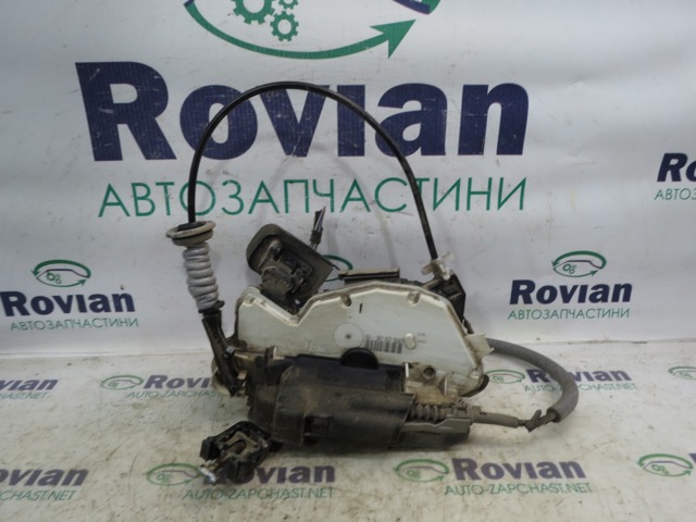 Замок передней пассажирской двери 5K2837016D VAG
