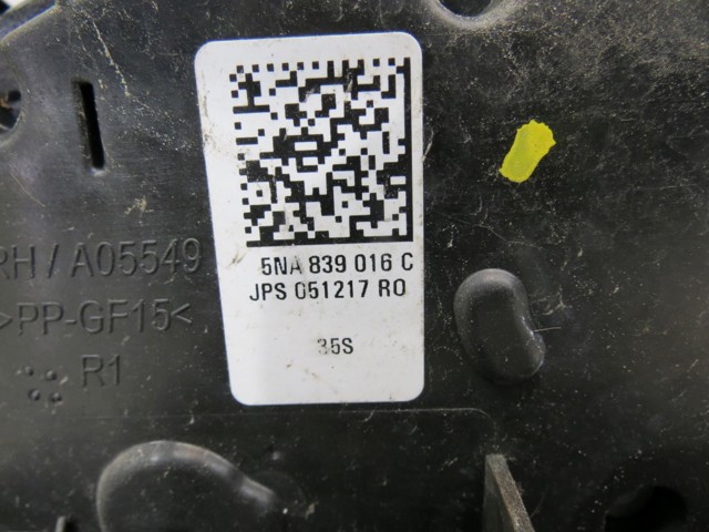 VAG 5NA839016C Замок двери задней правой в наличии Украина