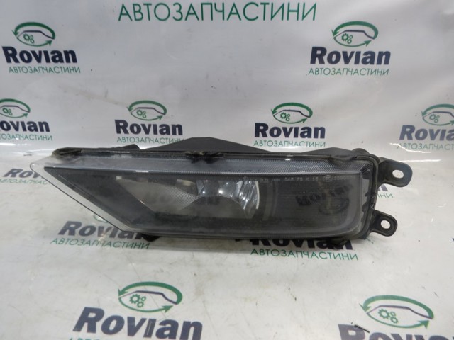 Левая противотуманная фара 5NA941699B VAG