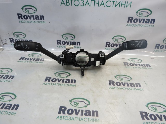 Переключатель подрулевой, левый 5Q0953502AJ VAG