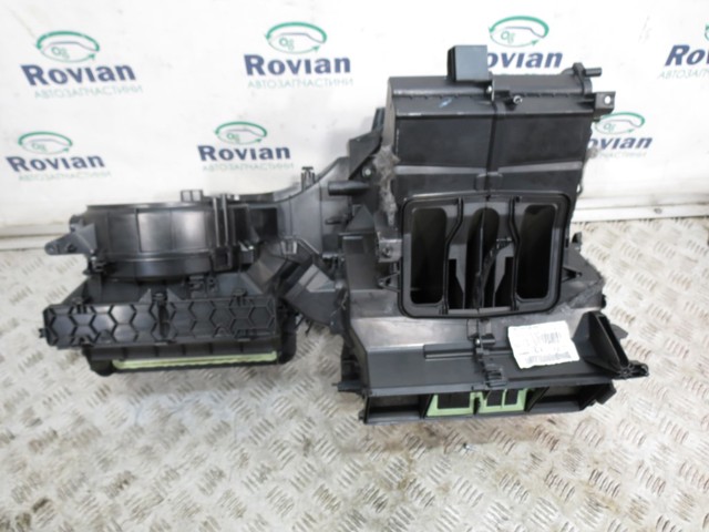 Корпус печки в сборе 5Q1820007A VAG
