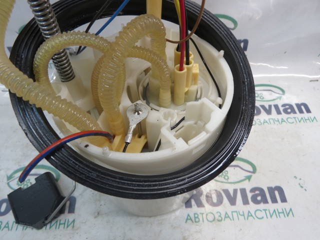 Модуль бензонасоса 5QF919088A VAG