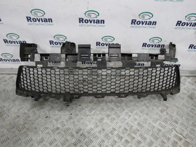 Решетка переднего бампера, центральная 622544633R RENAULT