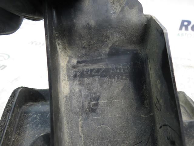 62822BR31A NISSAN Правый дефлектор радиатора купить в Черкассы