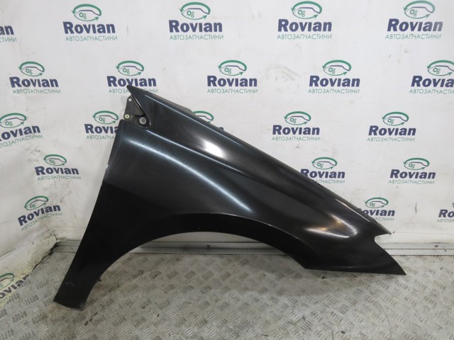 Переднее правое крыло 631000032R RENAULT