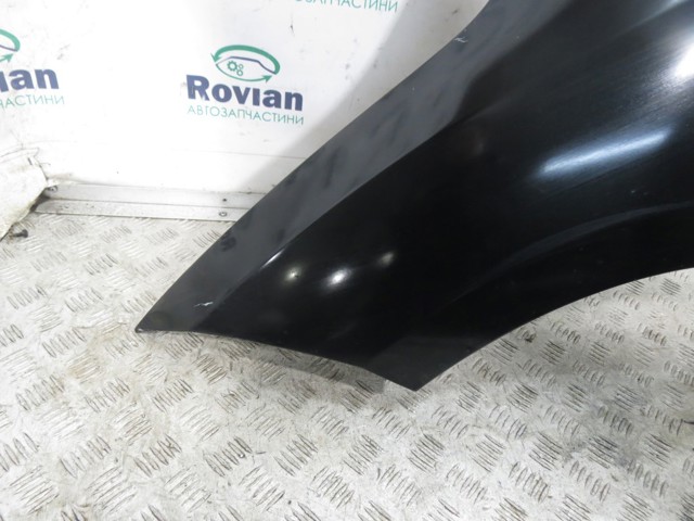 631011470R RENAULT Крыло переднее левое купить в Киев