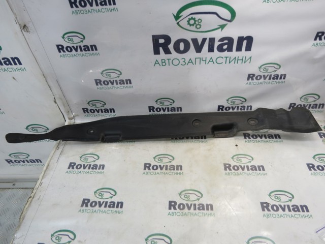 Уплотнитель арки крыла 631306RA0B NISSAN