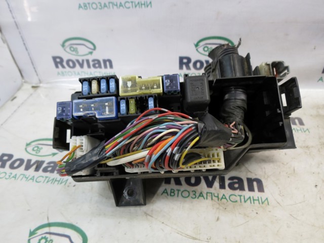NISSAN 63564138 в наличии Каменское