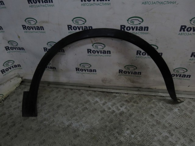 Расширитель (накладка) арки переднего крыла правый 63810BR01A NISSAN