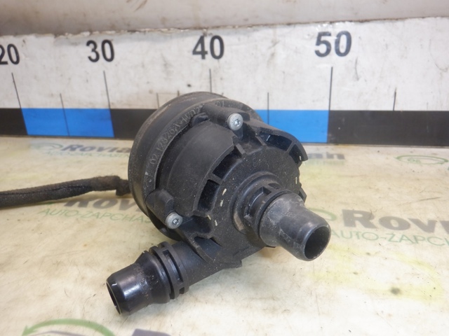 Помпа водяная, дополнительная электрическая Бмв 7